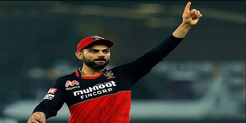 ஆர்சிபி அணி முகாமில் இணைந்தார் கேப்டன் விராட் கோலி!