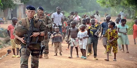 மனிதர்களின் அமைதியை குலைக்கும் போரும், இயற்கை சீற்றங்களும்: இன்று உலக அமைதி நாள்!