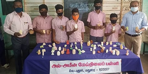 மதுரை: சோப்பில் சிற்பங்கள் செய்து அசத்தும் பள்ளி மாணவர்கள்