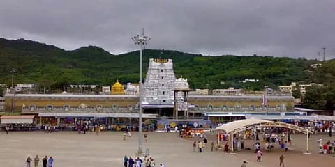 ஏழுமலையானை வழிபட 2 டோஸ் கொரோனா தடுப்பூசி சான்றிதழ் அவசியம் - திருப்பதி தேவஸ்தானம்