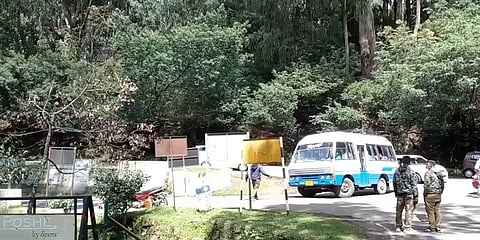 யானைகள் நடமாட்டம்: கொடைக்கானலில் சுற்றுலாத்தலங்கள் மூடல்