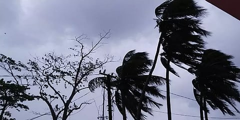 வங்கக்கடலில் உருவாகிறது 'குலாப்' புயல் : ஒடிசா - ஆந்திரா இடையே கரையை கடக்கும் என கணிப்பு