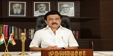 'முதல்வர் தனிப்பிரிவில் மனு அளிக்க வெள்ளைத்தாள் போதும்’: தமிழக அரசு