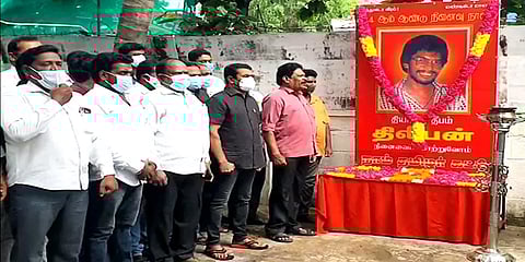 தேர்தலில் விலகினால் பணம் தருவதாக மிரட்டல் - சீமான் குற்றச்சாட்டு