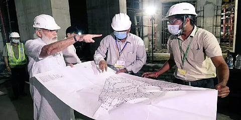 புதிய நாடாளுமன்ற கட்டுமானப்பணிகள் - பிரதமர் நேரில் ஆய்வு