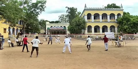 நெல்லையில் கோலாகலமாக நடந்த தென் மண்டல அளவிலான பூப்பந்தாட்ட போட்டிகள்