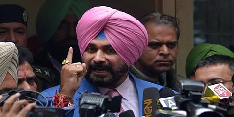 பஞ்சாப் காங். தலைவர் பதவியை ராஜினாமா செய்தார் நவ்ரோஜ் சிங் சித்து