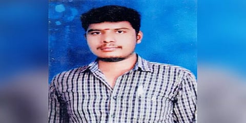 குடும்பத் தகராறு: பெற்றோரும் மகனும் எடுத்த விபரீத முடிவு