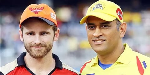CSK vs SRH : சாம் கரன் வெளியே.. பிராவோ உள்ளே .. டாஸ் வென்ற சிஎஸ்கே முதலில் பந்துவீச்சு
