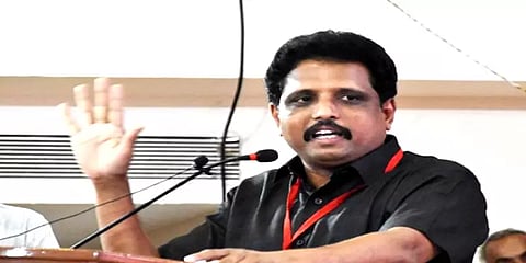 "மத்திய அரசு நீட் தேர்வை கைவிடும் வரை மாணவர்கள் போராட்டத்தை கைவிடக் கூடாது" சு.வெங்கடேசன்