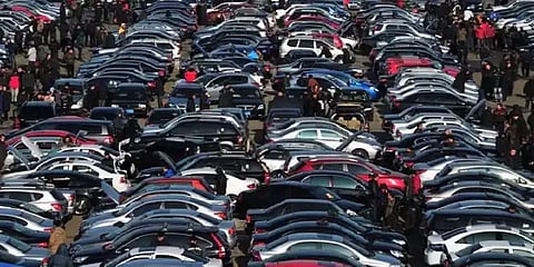 5 லட்சம் புக்கிங்... டெலிவரி தாமதம்... - 'சிப்' பற்றாக்குறையால் திணறும் கார் நிறுவனங்கள்!