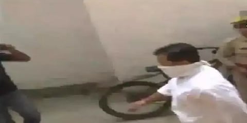 லக்கிம்பூர் விவசாயிகள் கொலை விவகாரம் - மத்திய அமைச்சர் மகன் ஆஜர்.. போலீசார் விசாரணை