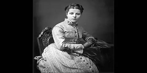 சென்னை பெசன்ட் நகர் பிரபலமானது ஏன்? - வியக்க வைக்கும் ’அன்னிபெசன்ட்’ வரலாறு