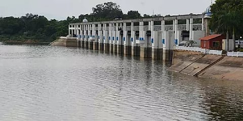 கொற்றலை ஆற்றில் பெருக்கெடுத்து ஓடும் வெள்ளம் -கரையோர மக்களுக்கு வெள்ள அபாய எச்சரிக்கை