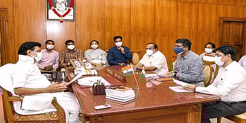 விஜயதசமி பண்டிகை: கோயில்கள் திறக்கப்படுமா? முதல்வர் இன்று ஆலோசனை