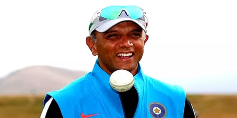 இந்திய கிரிக்கெட் அணியின் தலைமை பயிற்சியாளராக பொறுப்பேற்க ராகுல் டிராவிட் சம்மதம்?