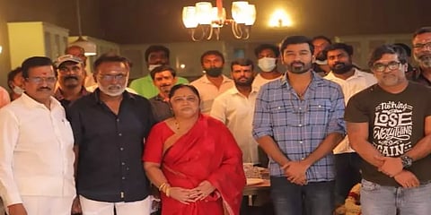 செல்வராகவன் - தனுஷின் ‘நானே வருவேன்’ படப்பிடிப்பு துவக்கம்