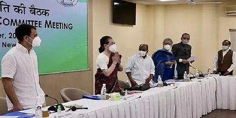 “காங்கிரஸ் கட்சியின் முழு நேர தலைவர் நானே” - சோனியா காந்தி