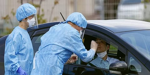 உலகம்: கடந்த 24 மணி நேரத்தில் 3,32,320 பேருக்கு கொரோனா பாதிப்பு உறுதி