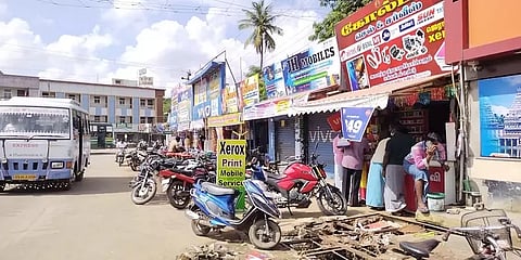 திருவாரூர்: நகராட்சிக்கீழ் இயங்கும் கடைகளில் கொரோனா தடுப்பூசி சான்றிதழ் கட்டாயம்