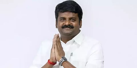 சி.விஜயபாஸ்கர் தொடர்புடைய 4 இடங்களில் லஞ்ச ஒழிப்புத்துறையினர் சோதனை