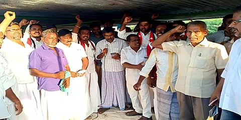 இலங்கை ரோந்து கப்பல் மோதி மீனவர் உயிரிழப்பு - சடலத்தை மீட்டுத்தர மீனவர்கள் போராட்டம்