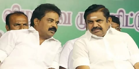 தங்கம் முதல் கார்கள் வரை.. சேலம் இளங்கோவன் இடங்களில் கண்டறியப்பட்டவற்றின் விவரம்!