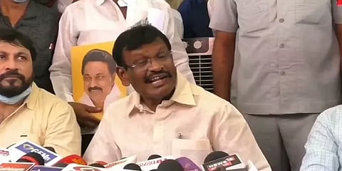 தீபாவளிக்கு ஆவினிடமே இனிப்புகளை வாங்கும் போக்குவரத்துத் துறை : அமைச்சர் நாசர் தகவல்