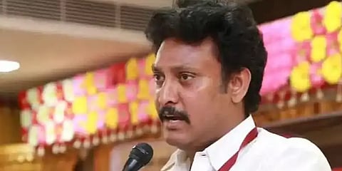 தீபாவளிக்குப் பின் பள்ளிக்கு வரவிரும்பும் மாணவர்களுக்கு பள்ளிக்கல்வித்துறை அமைச்சர் பதில்!