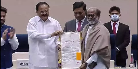 தாதா சாகேப் விருது பெற்றதற்காக நடிகர் ரஜினிக்கு குவியும் பிரபலங்களின் வாழ்த்துகள்