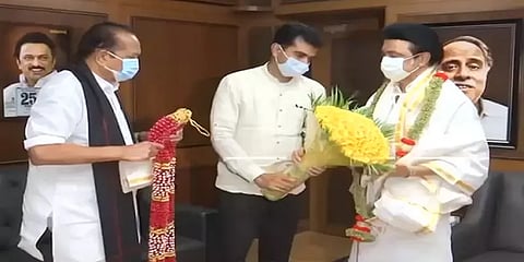 முதலமைச்சர் மு.க.ஸ்டாலினை சந்தித்து வாழ்த்து பெற்றார் துரை வைகோ