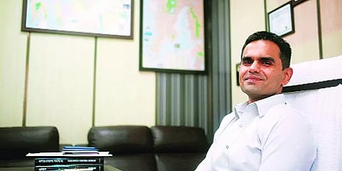 "லஞ்சம், போலி சான்றிதழ், மதம்..." - ஆர்யன் கான் வழக்கு அதிகாரி சமீரை சுற்றும் சர்ச்சைகள்!