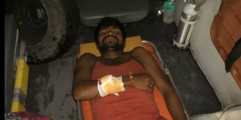 கோவை: மூர்க்கமாக தாக்கிய கரடியிடம் இருந்து தனது எஜமானரை காப்பாற்றிய நாய்