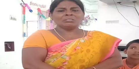 கணவன் மீது கொதிக்க கொதிக்க வெந்நீரை ஊற்றிய மனைவி - வீட்டை எழுதி கொடுக்காததால் வெறிச்செயல்