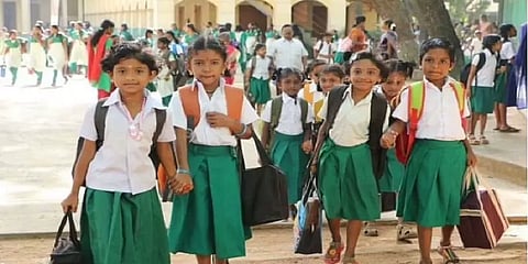 1-8ஆம் வகுப்புகள் நவ.8 ஆம் தேதி திறப்பு - புதுச்சேரி அரசு அறிவிப்பு