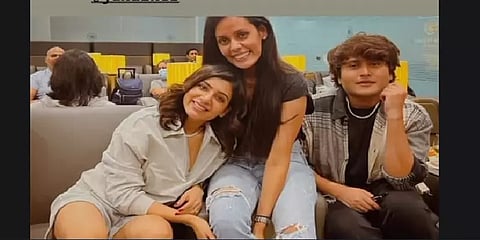 இமயமலை சுற்றுலாவை முடித்து வெளிநாடு கிளம்பிய சமந்தா