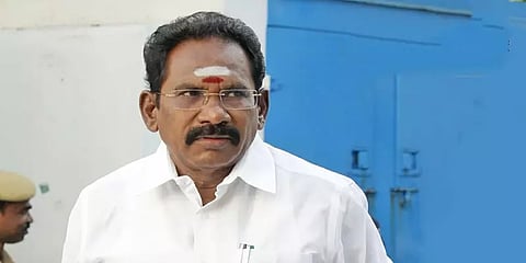 சசிகலா விவகாரம் - ஓ.பி.எஸ்., & இ.பி.எஸ் இடையே முரண்பாடு ஏன்? : செல்லூர் ராஜூ விளக்கம்