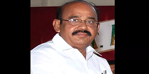 சசிகலாவை சேர்ப்பது குறித்து ஓபிஎஸ், இபிஎஸ் முடிவெடுப்பார்கள்: சென்னை மாவட்ட செயலாளர்கள்