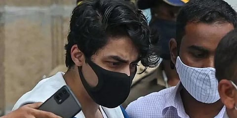 ஷாருக்கான் மகன் ஆர்யன் கானுக்கு ஜாமீன் வழங்கியது மும்பை உயர்நீதிமன்றம்