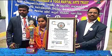 வேலை வாய்ப்பில் ஒதுக்கீடு: சிலம்பம் சுற்றி அரசுக்கு நன்றி தெரிவித்த 7ஆம் வகுப்பு மாணவி