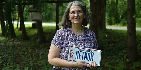 ஸ்டார்ட் அப் இளவரசிகள் 8: ஜீன் ஆர்மர் பாலி - இணையத்தில் உலாவ வைத்த 'வலை அம்மா'!