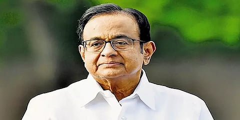 இடைத் தேர்தல் தோல்வியே பெட்ரோல், டீசல் விலை குறைப்புக்கு காரணம்: ப.சிதம்பரம் விமர்சனம்