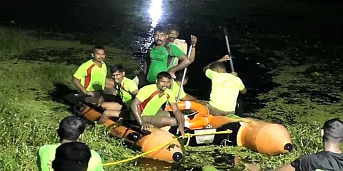 சூதாடியபோது வந்த போலீஸ்: பயத்தில் கூவம் ஆற்றில் குதித்த நபர் பலி