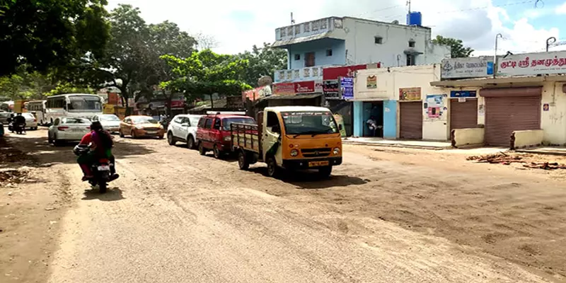 சின்னாபின்னமாக சிதறிப்போன காஞ்சிபுரம் வாலாஜாபாத் சாலை: சரிசெய்ய பொதுமக்கள் கோரிக்கை