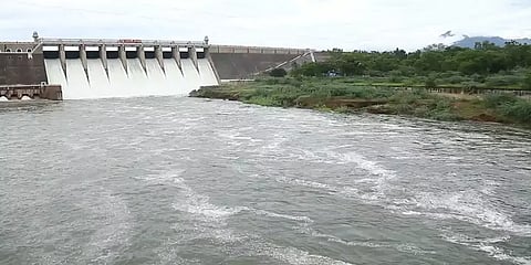 பவானிசாகர் அணையிலிருந்து 8,000 கன அடி நீர் திறப்பு