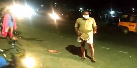 சிறுத்தை நடமாட்டம்: மக்கள் எச்சரிக்கையோடு இருக்க தண்டோரா மூலம் அறிவுறுத்தல்