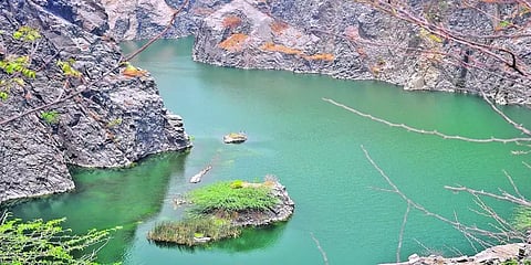 செம்பரம்பாக்கம் ஏரி உபரிநீரை சிக்கராயபுரம் கல்குவாரி குட்டையில் சேமிக்க கோரிக்கை