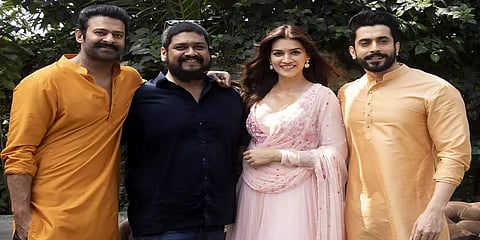 பிரபாஸின் ஆதிபுருஷ் படப்பிடிப்பு நிறைவு :அடுத்த ஆண்டு வெளியாகும் என அறிவிப்பு