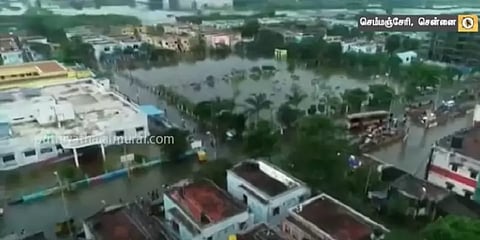 சென்னை: செம்மஞ்சேரியை சூழ்ந்துள்ள மழைநீர்: பருந்து பார்வை காட்சி