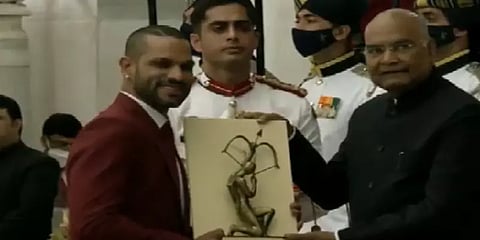 இந்திய கிரிக்கெட் வீரர் ஷிகர் தவானுக்கு அர்ஜூனா விருது